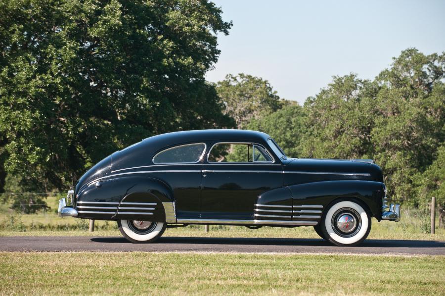  Chevrolet Fleetline 2-Door Aerosedan 1946 года  (фото 21 из 24)